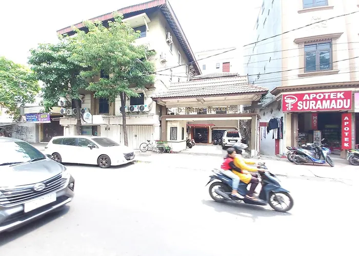 OYO 90380 Andalus Hotel Syariah Surabaya