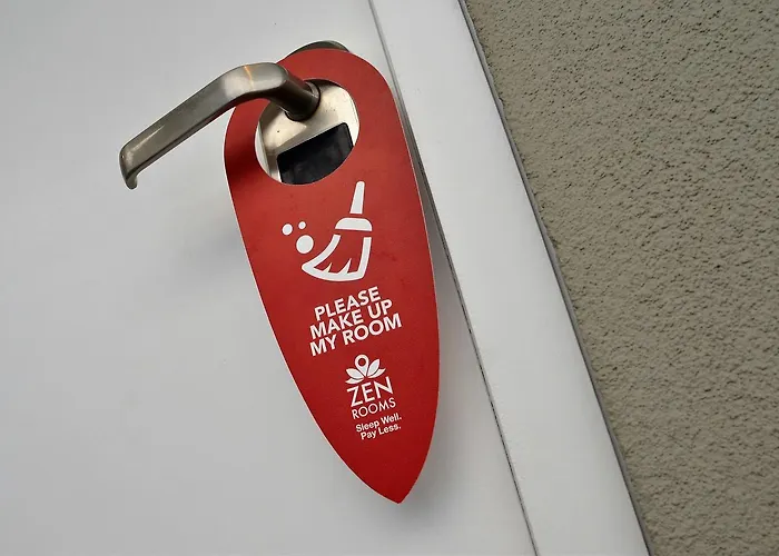 Zen Rooms Mandiri Mansion Galaxy Mall Surabaya